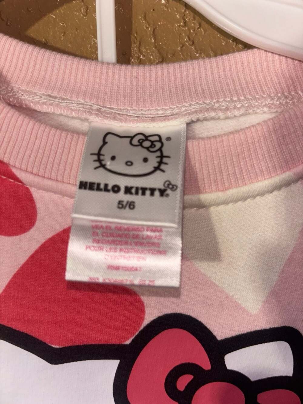Hello Kitty Sweatsuit - Picture 4 of 5